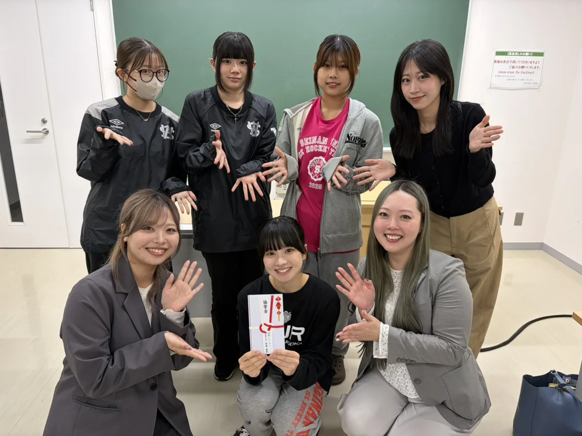 西南学院大学 女子アイスホッケー部協賛